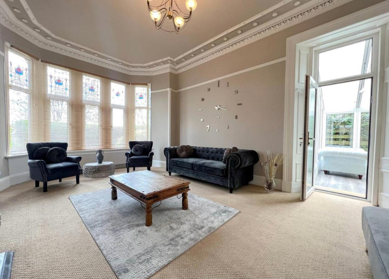 Carlibar Villa Barrhead Exteriér fotografie