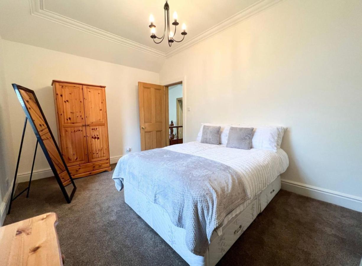 Carlibar Villa Barrhead Exteriér fotografie